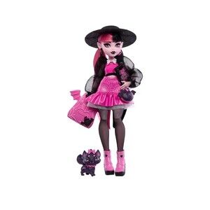 Monster High Draculaura with Pet Bat Count